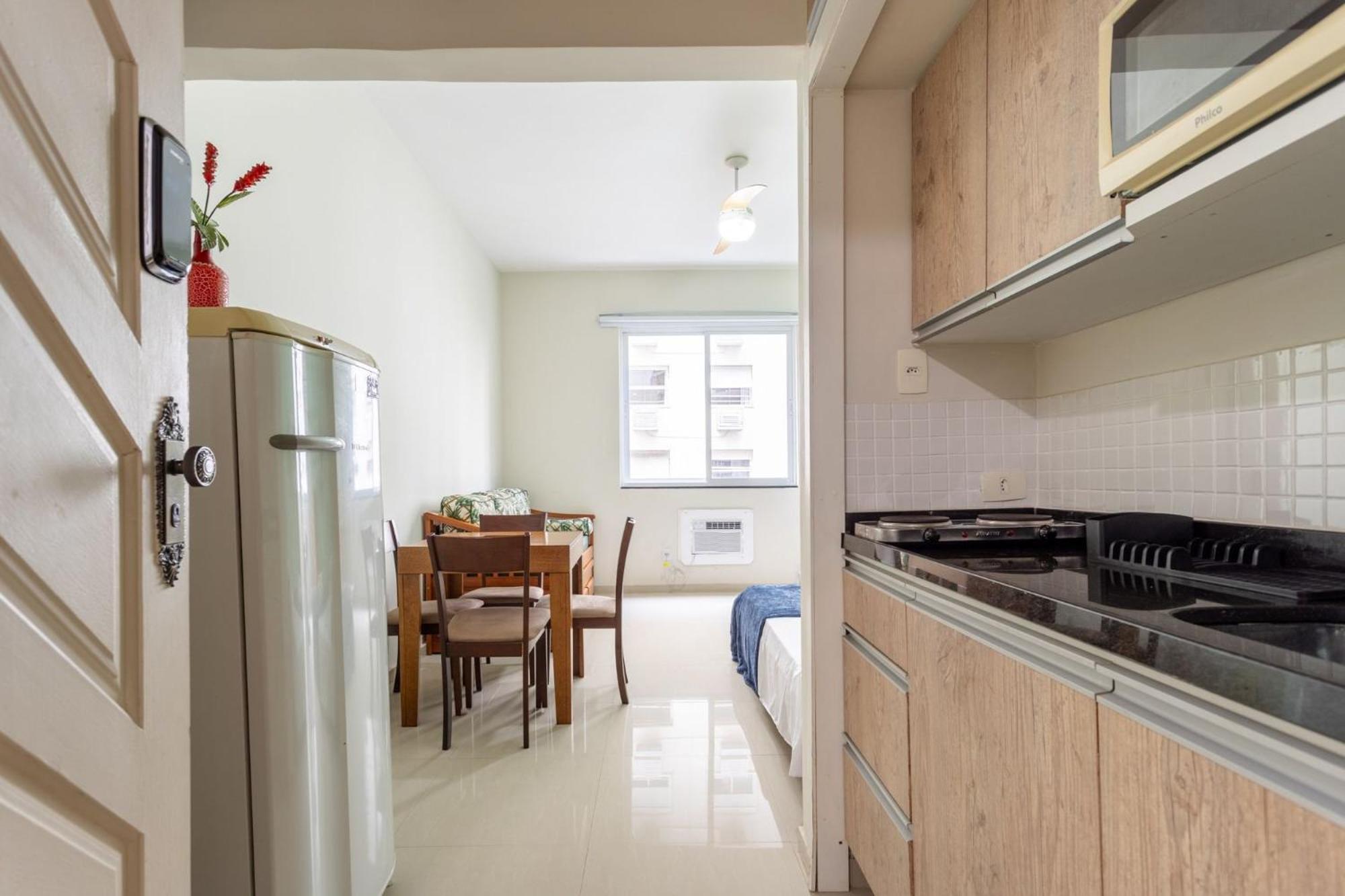 Apartemen Na Quadra Da No Leme *