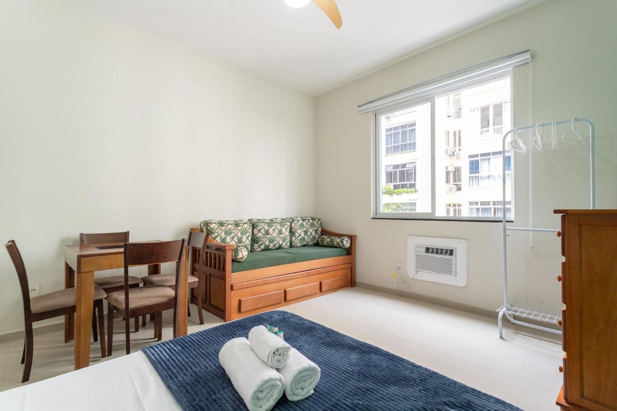 Apartemen Na Quadra Da No Leme Rio de Janeiro